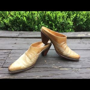 Charlie 1 Horse Mules by Lucchese